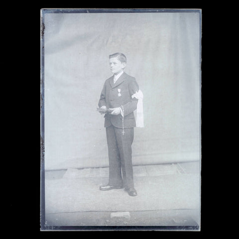 Négatif 18 x 13 / Ancienne photo plaque de verre / Religion - Communiant