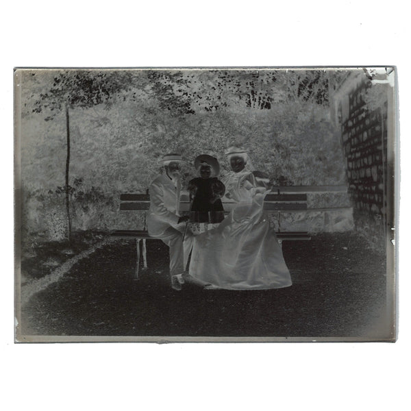 Négatif 18 x 13 / Ancienne photo plaque de verre / Famille bourgeoise / Couple