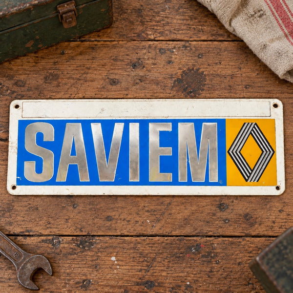 Ancienne plaque SAVIEM Renault en aluminium sur support plastique – SG2, SM8, TRM 4000
