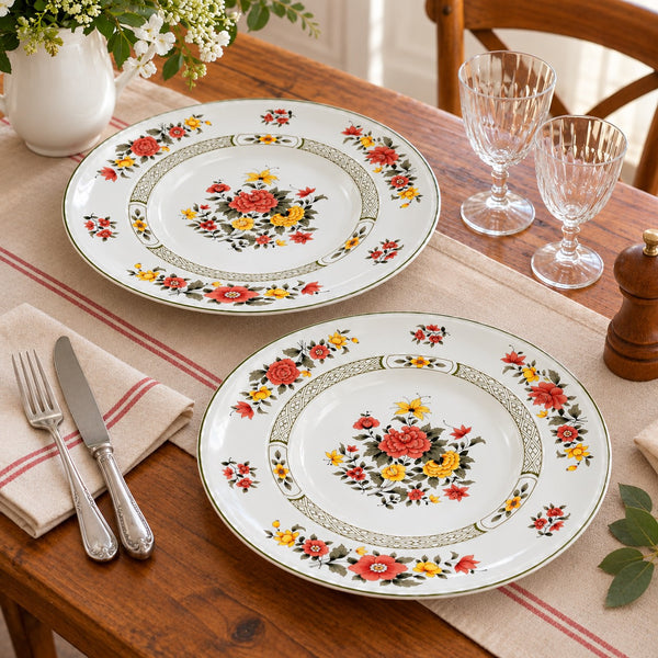 Paire de grandes assiettes de présentation Villeroy & Boch Summerday en vitro-porcelaine à décor floral