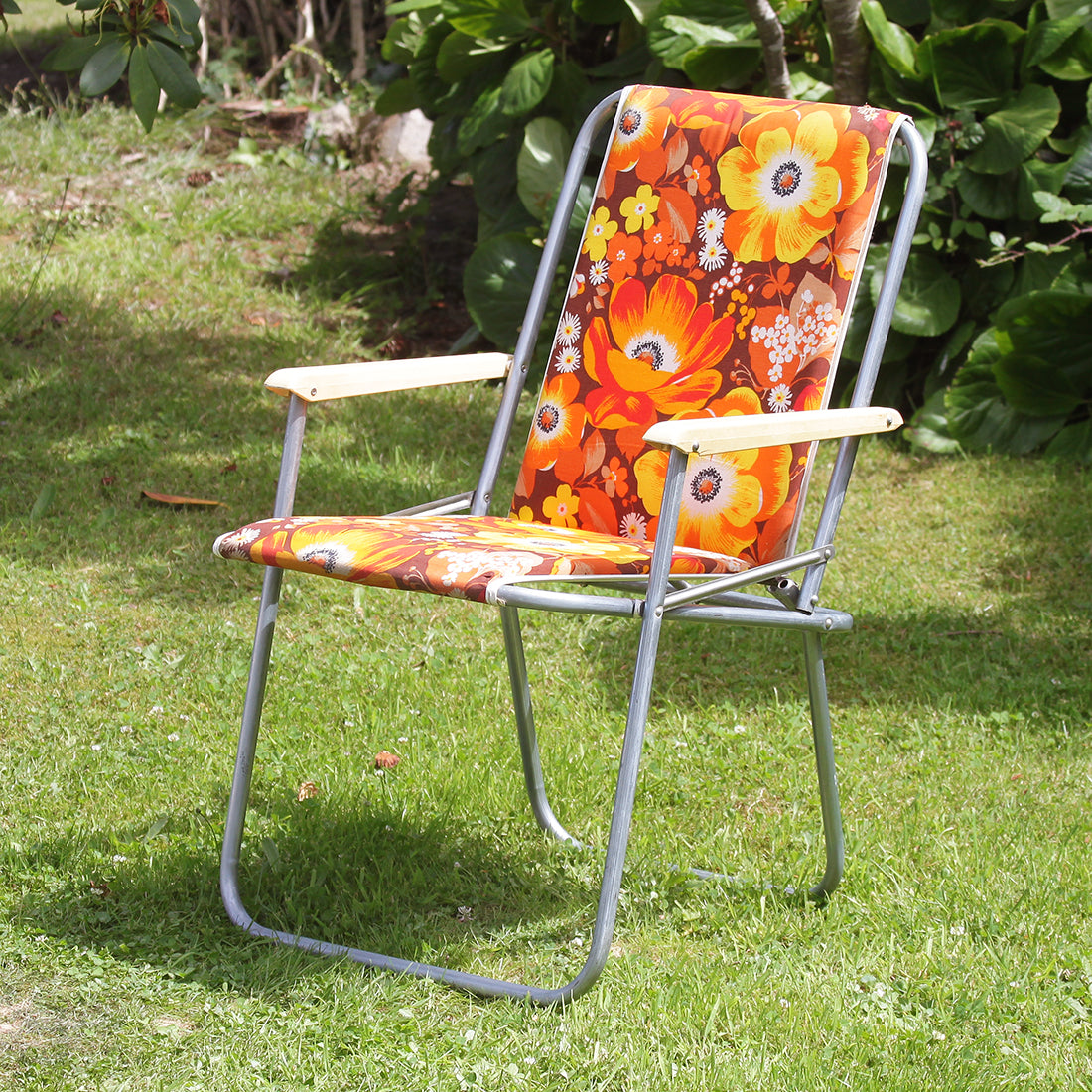 Chaise pliante de camping vintage tissu à fleurs