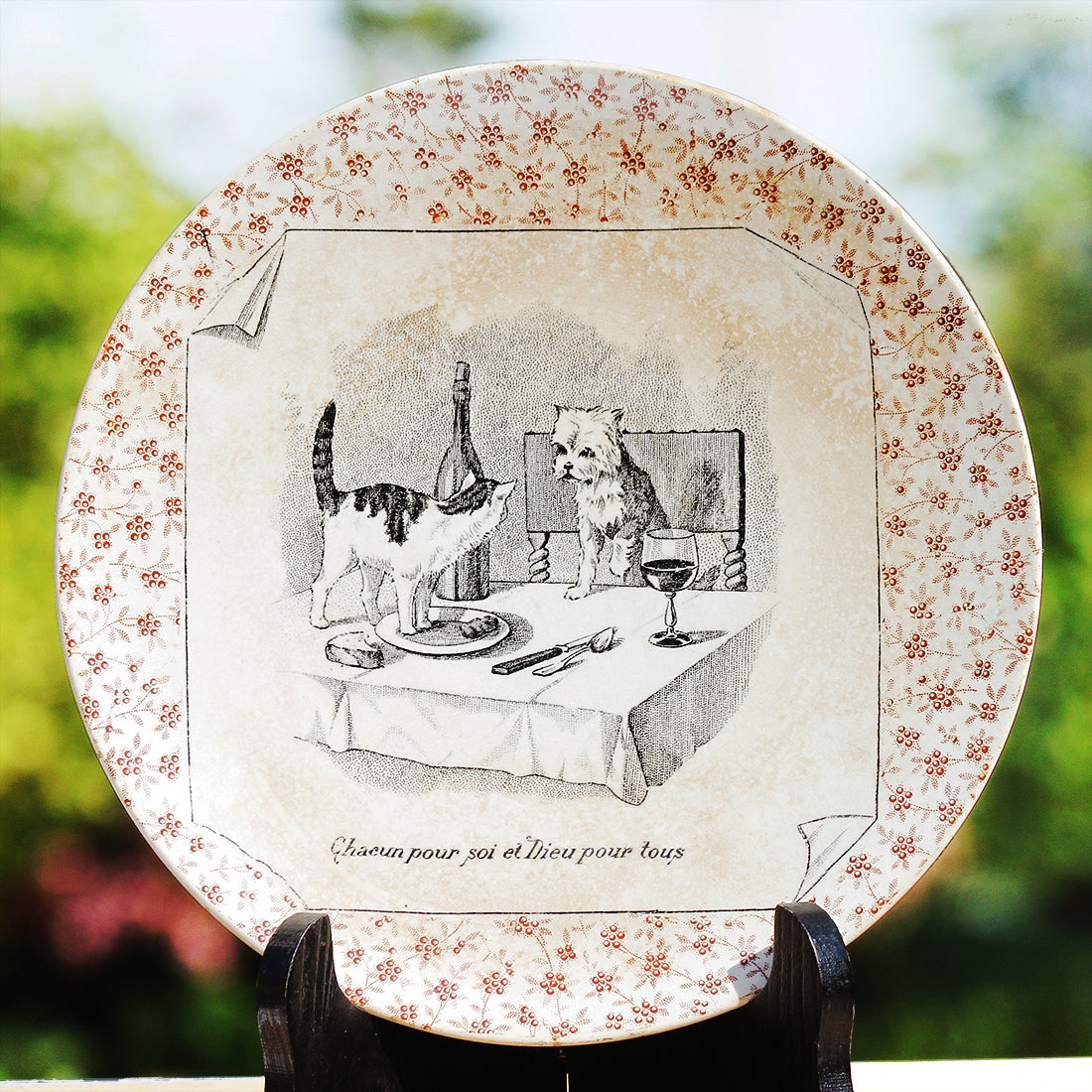 Ancienne assiette parlante à dessert en faïence de U & C Sarreguemines modèle Perse