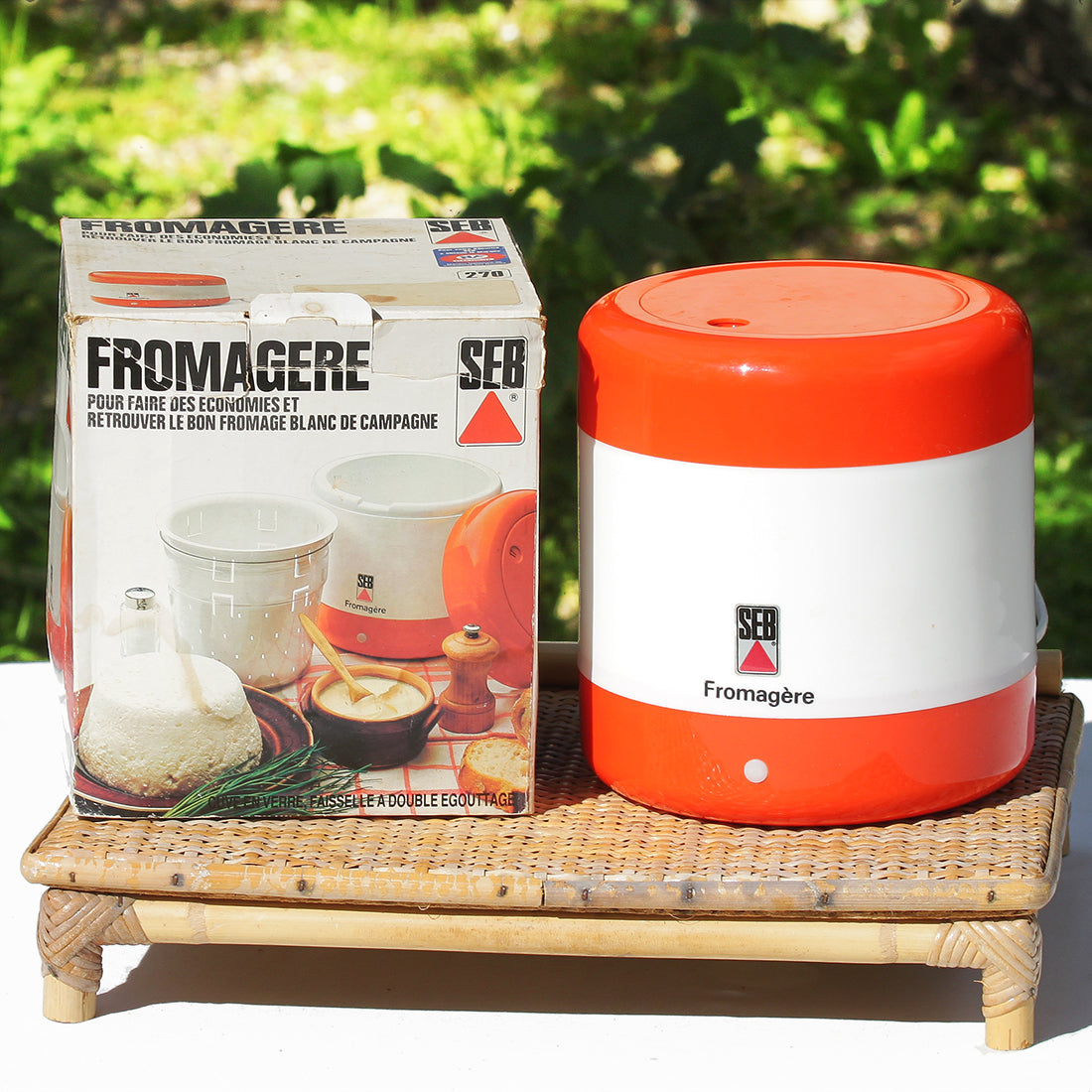 Fromagère électrique vintage orange & blanche Seb en boîte