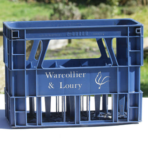 Caisse casier AMI à bouteilles de vins Warcollier & Loury vintage en plastique bleu