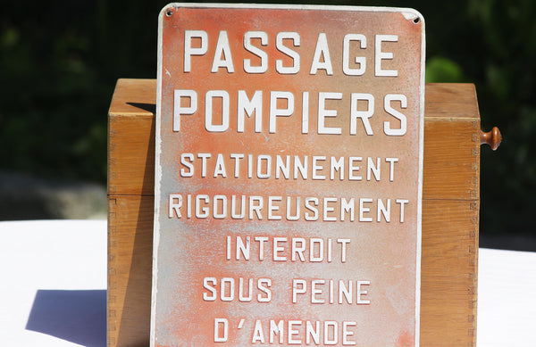 Plaque en tôle d'alu d'interdiction vintage Passage Pompiers Stationnement rigoureusement interdit sous peine d'amende