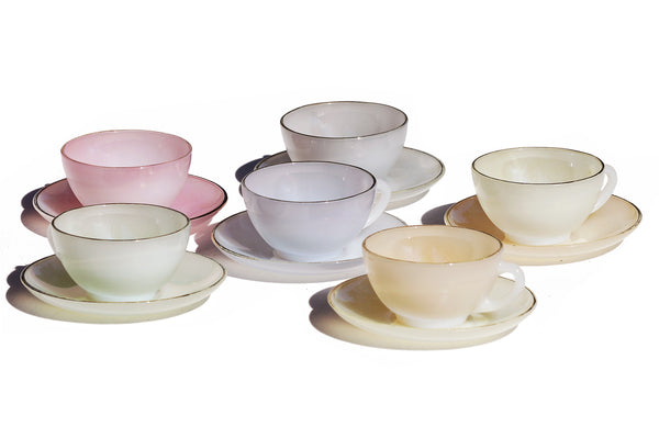 Ensemble de 6 tasses à café Arcopal modèle Arlequin + 6 soucoupes assorties