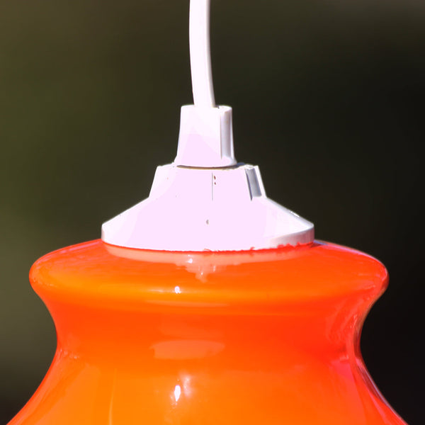 Lustre suspension cloche vintage space age en verre opaline orange pop