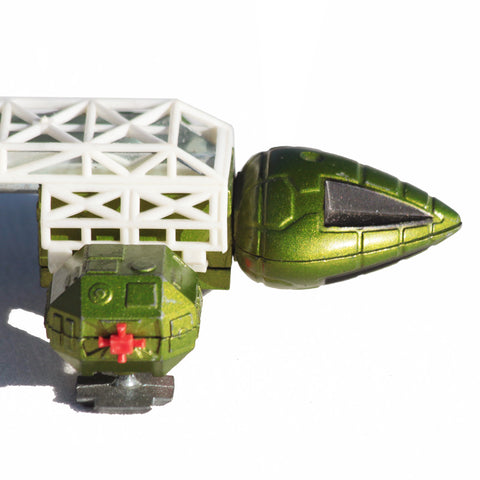 Jouet vintage Eagle Transporter Space : 1999 / sans Pod / Dinky Toys ( 1975 )