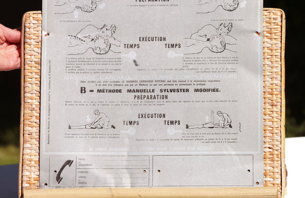 Plaque en tôle d'alu panneau d'information de Soins aux électrisés vintage