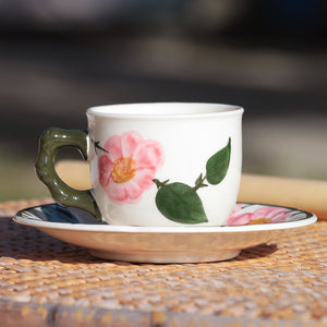 Tasse à café ancienne + soucoupe en faïence de Villeroy & Boch modèle Wild Rose