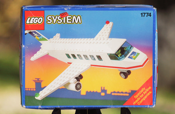 Boîte de jeu scellée Lego System avion référence 1774