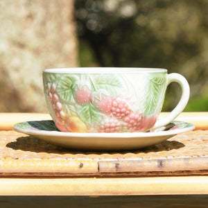 Grande tasse à chocolat ancienne + soucoupe en barbotine et faïence de Salins les Bains