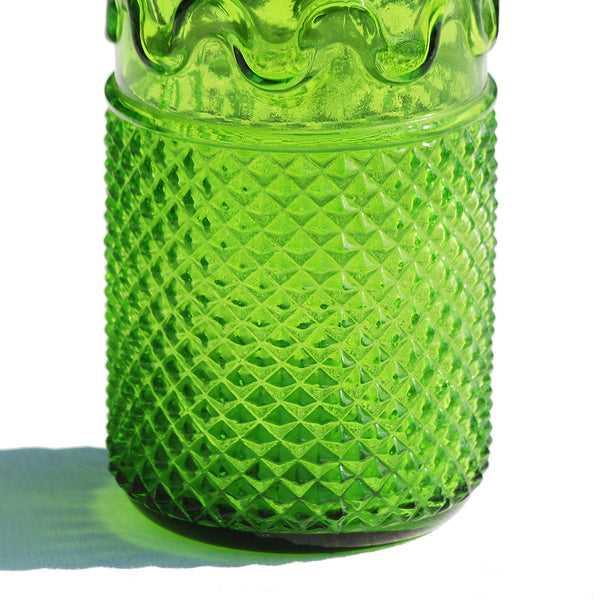 Carafe italienne en verre d'Empoli vintage coloris vert péridot 51.5 cm complète