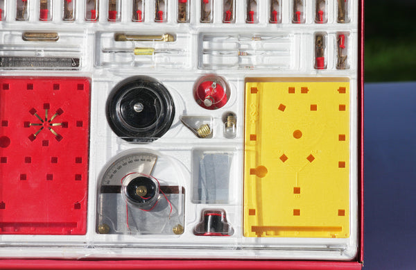 Boîte de jeu scientifique Radio Gégé complète de 1973