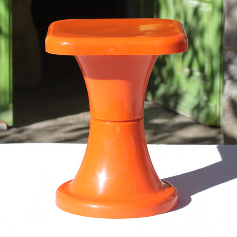 Tabouret vintage Tam Tam SELAP orange assise carrée des années 1970 no Stamp