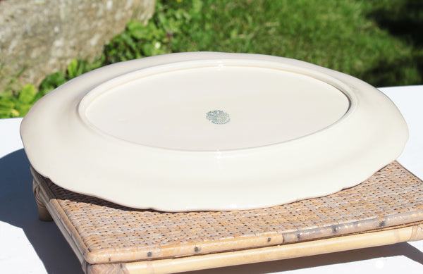 Grand plat ancien 45.5 cm en faïence de Villeroy & Boch coloris ivoire