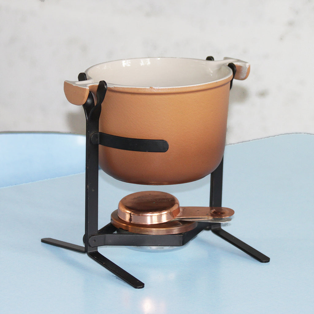 Appareil à fondue vintage Le Creuset en fonte émaillée marron noisette Appareil à fondue vintage Le Creuset en fonte émaillée marron noisette