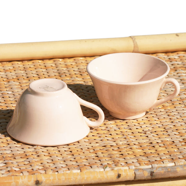 Duo de tasses à thé anciennes en faïence de Digoin Sarreguemines rose poudré