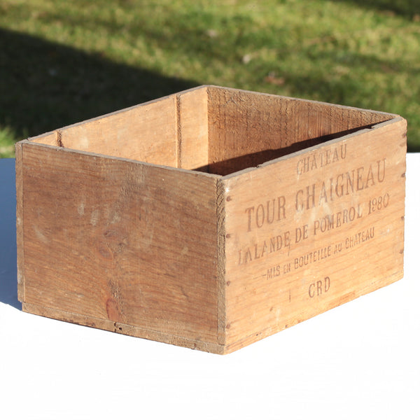 Petite caisse publicitaire vintage en bois vin Château Tour Chaigneau Lalande de Pomerol 1980