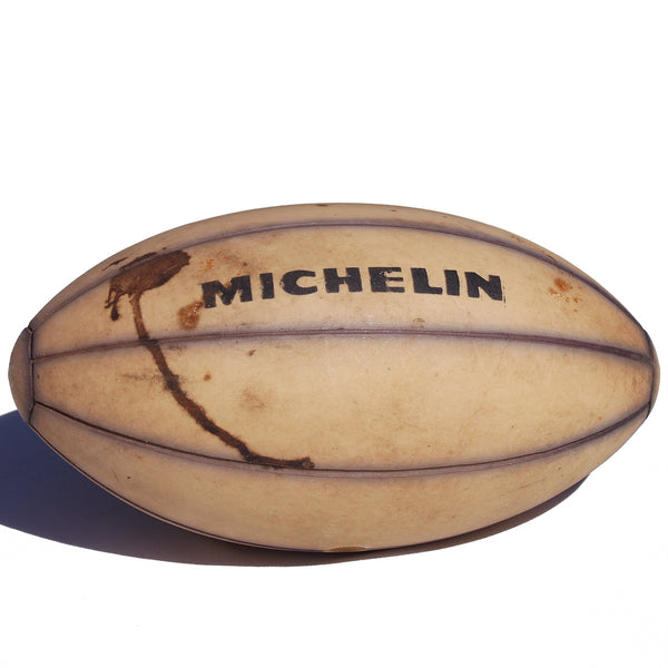 Ballon de rugby publicitaire vintage Michelin en caoutchouc des années 1970