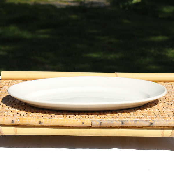 Ancien plat ovale 32.5 cm en faïence de Creil et Montereau coloris blanc shabby
