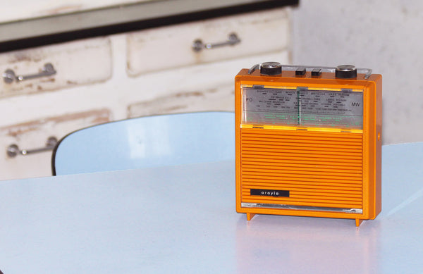 Radio transistor orange Arayla vintage de 1973