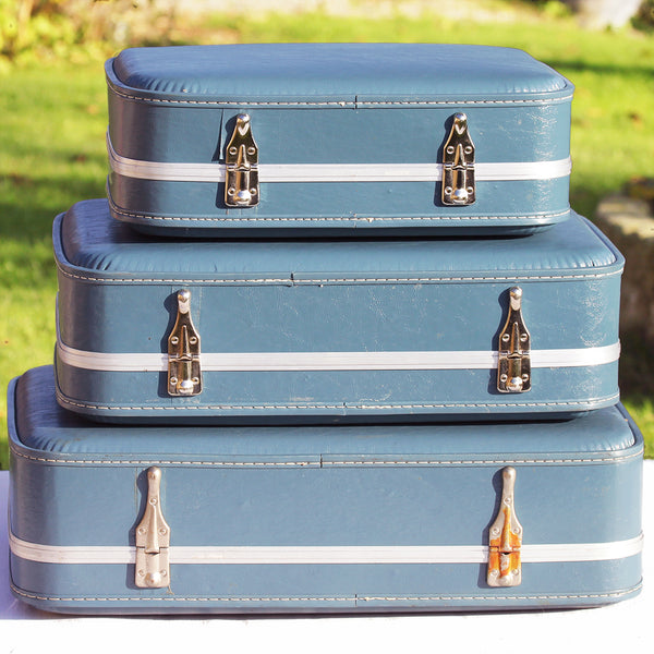 Ensemble de 3 valises bleues vintage Hôtesse de l'air des années 1970