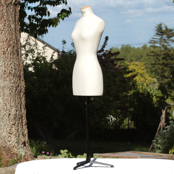 Mannequin de vitrine / couture Stockman Paris femme taille 36 / 38Mannequin de vitrine / couture Stockman Paris femme taille 36 / 38