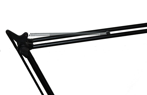 Lampe de table / bureau articulée par Luceplan modèle Berenice Tavolo vert