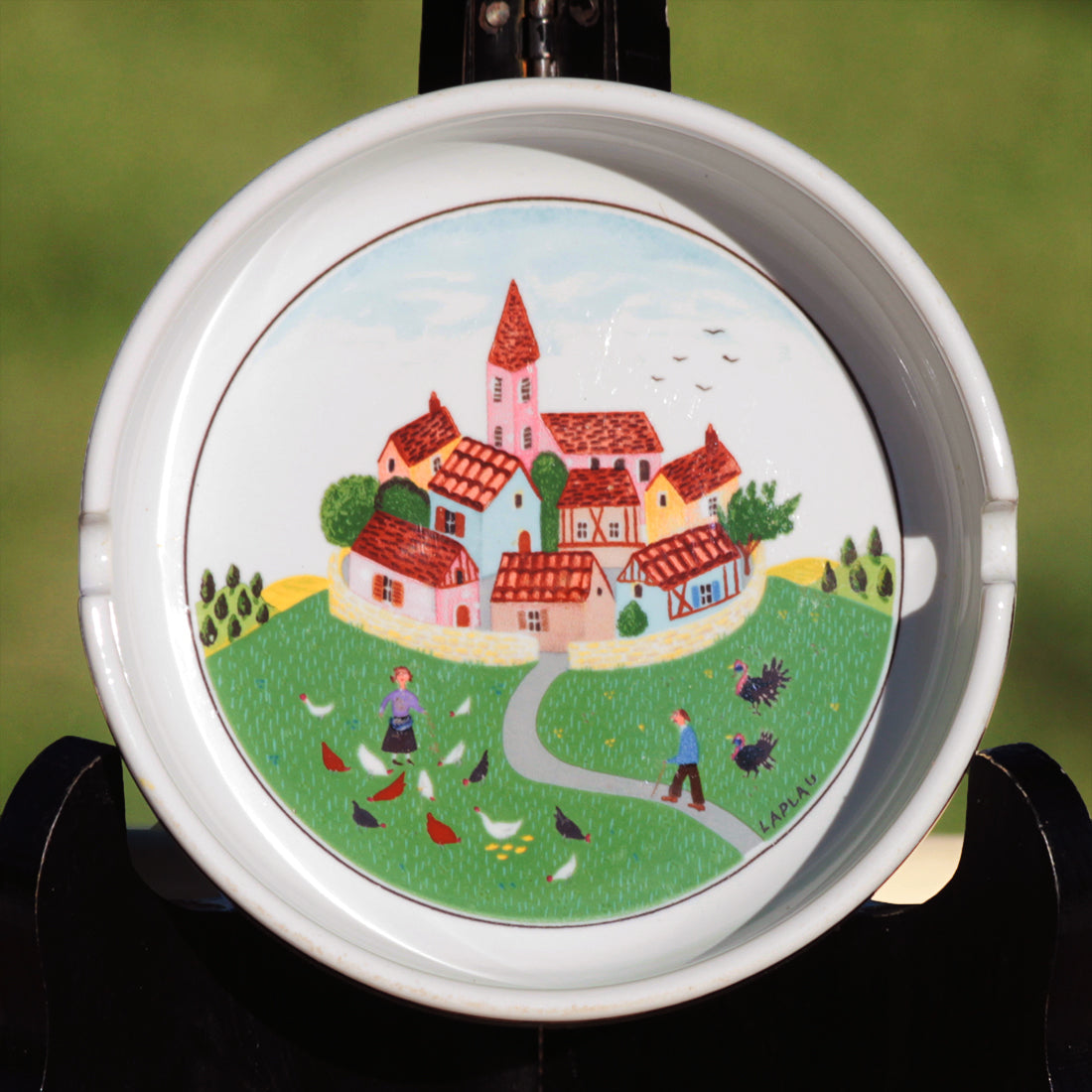 Villeroy & Boch ashtray design Naif by Laplau – La Roue du Passé